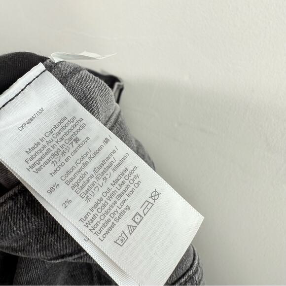 Madewell Faded Black Mid-Rise Stovepipe Raw Hem Slim Straight Leg Jeans 26 NR514 - Picture 11 of 13